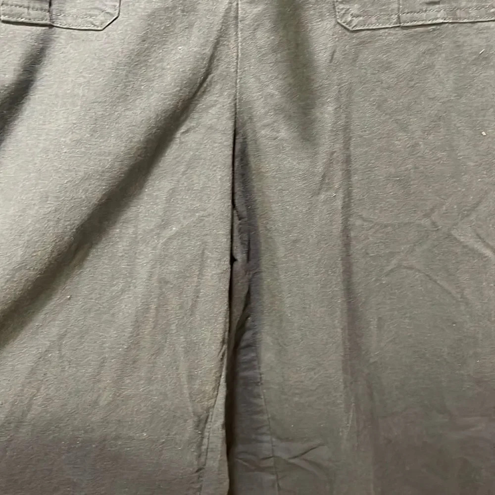 SHEIN woman’s dark blue palazzo pants - Picture 5 of 9